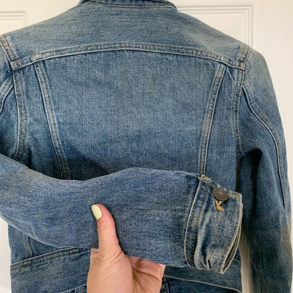 Aritzia TNA | Jean Jacket - Picture 2 of 5